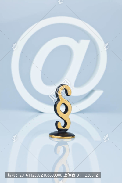 Law在互聯(lián)網(wǎng)上。在段落和字符。