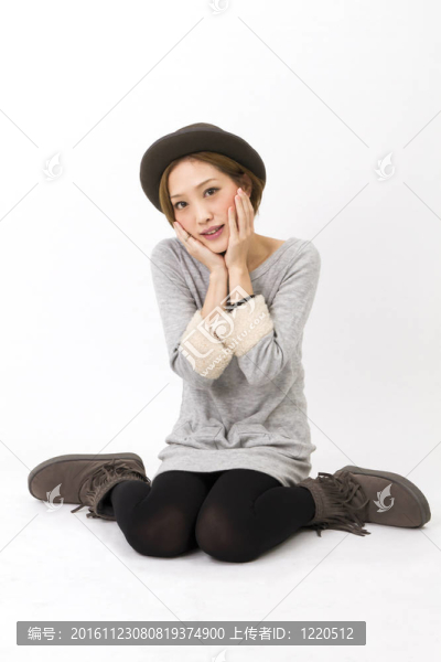 年輕漂亮的女人