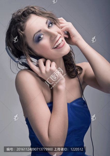 年輕的美聽(tīng)音樂(lè)