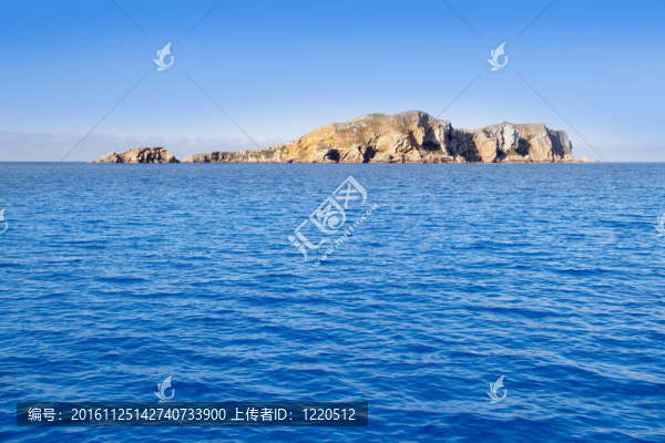 伊比薩西班牙島從船上觀