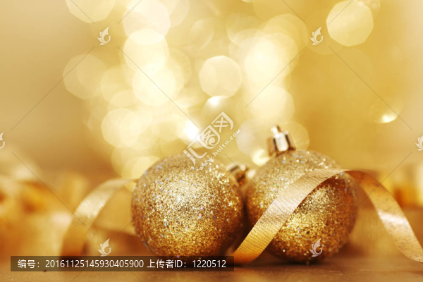 金色圣誕球