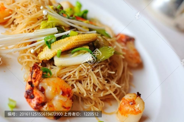 鮮蝦蔬菜面