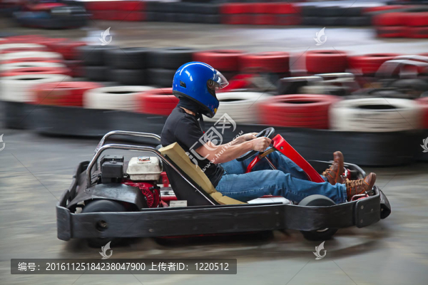 室內(nèi)卡丁車(chē)