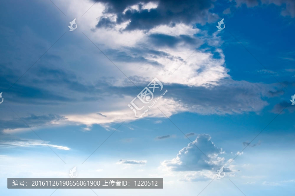 天空的云