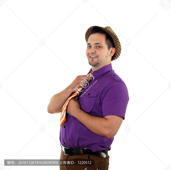 穿著鮮艷的年輕快樂的男人