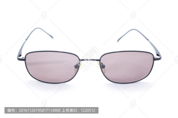現(xiàn)代的太陽鏡