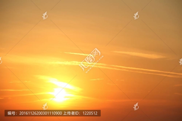 天空中的太陽(yáng)的細(xì)節(jié)