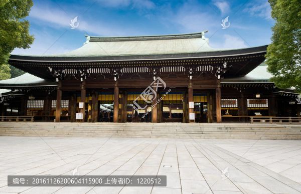 藍(lán)天下的禪寺