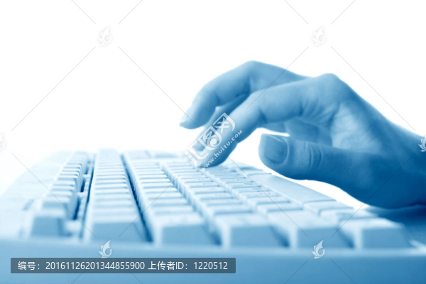 女孩打字