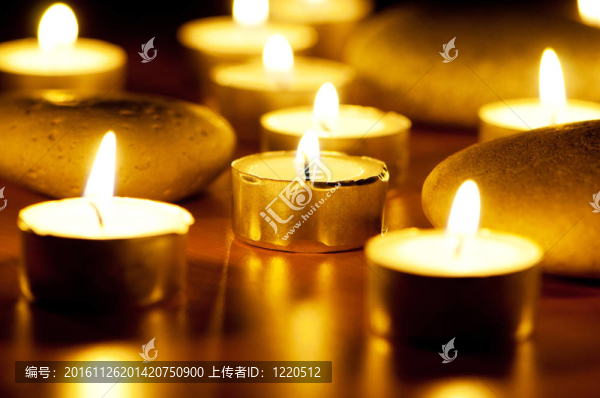 香薰蠟燭和卵石會(huì)話