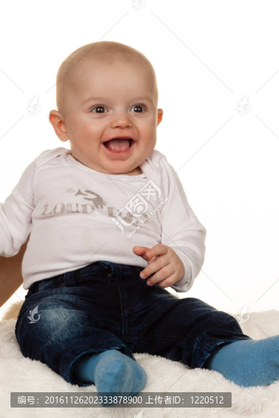 面對一個奇怪的嬰兒
