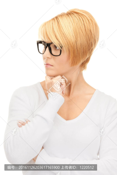 沉思的女商人在白