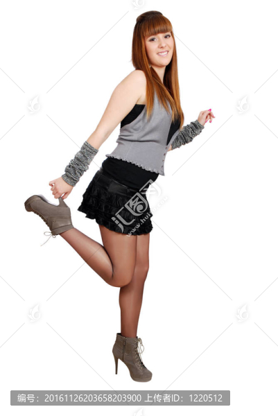 快樂(lè)的少女?dāng)[姿勢(shì)