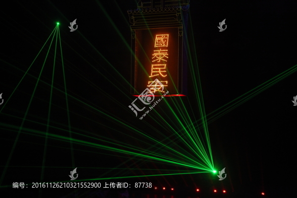 打樹花