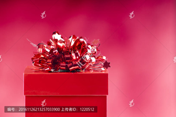 紅色禮品盒