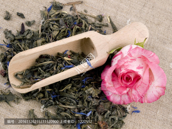 亞麻背景綠茶