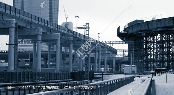 建筑中的汽車立交橋