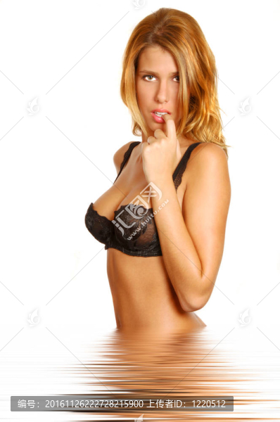 女人