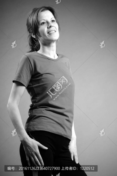苗條的女性運(yùn)動(dòng)