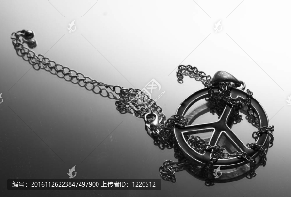和平項鏈