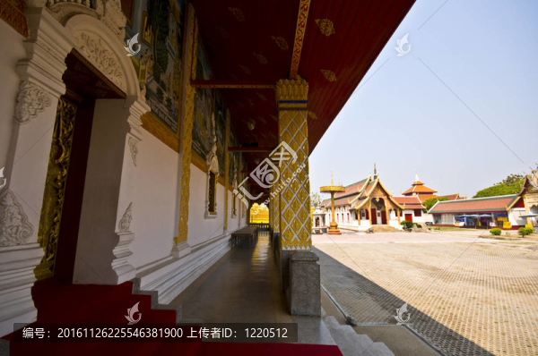 Wat,Phra，haripunchai