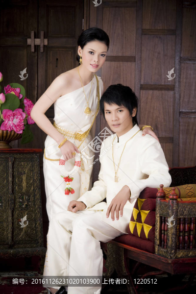 工作室拍攝婚禮夫婦