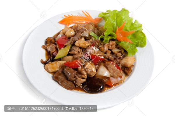 在盤子上的蔬菜烤肉
