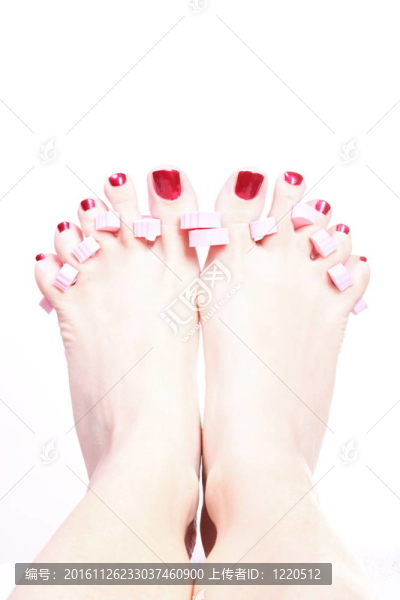 女腳指甲紅指甲