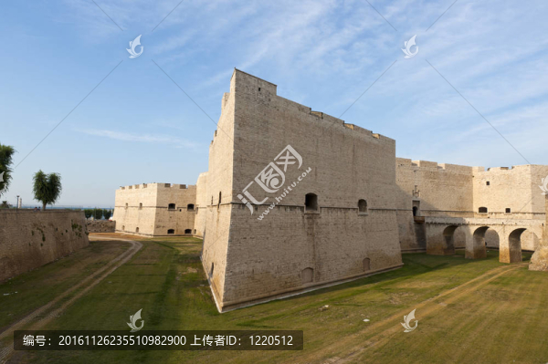 Barletta（普利亞；意大利）-中世紀的城堡