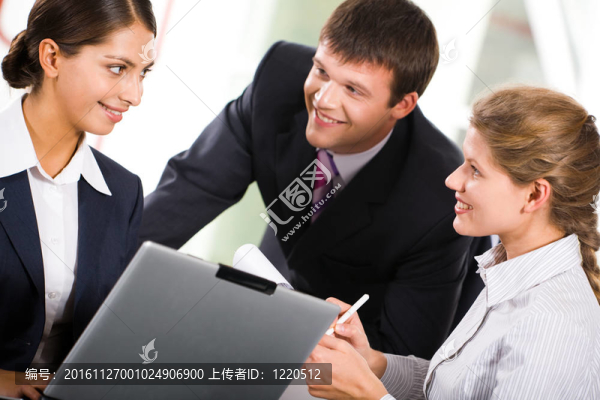 商務(wù)會(huì)議