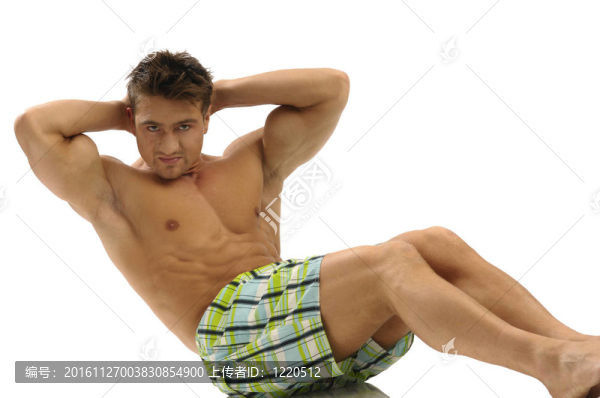年輕強壯的男人
