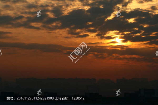 城市的日落