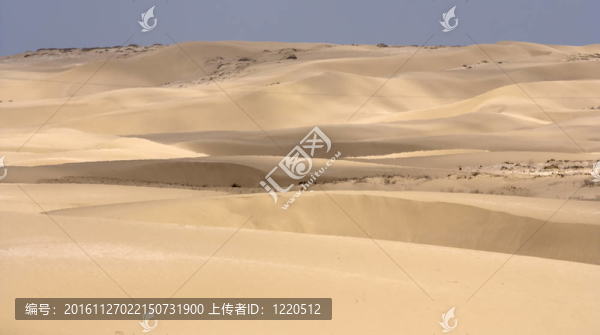 沙漠中的沙丘