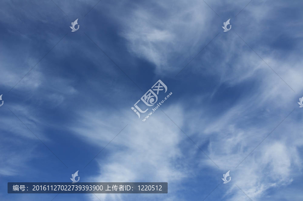 深藍(lán)色的天空