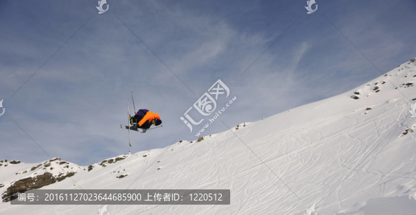 極限自由式滑雪跳躍