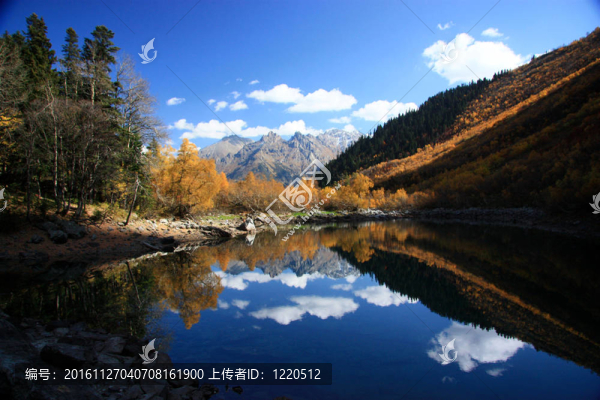 badukskie湖高加索