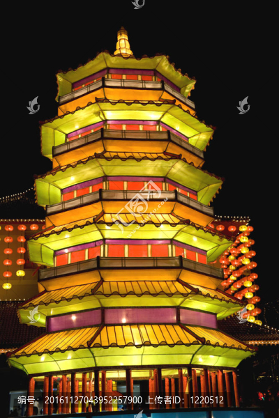 佛宮寺釋迦塔燈籠