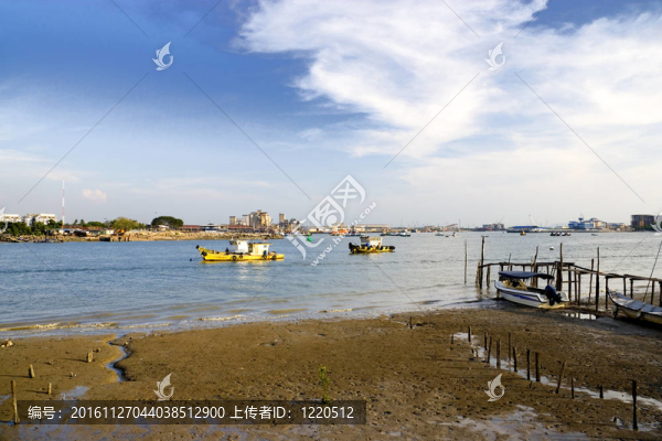 亞洲的河景