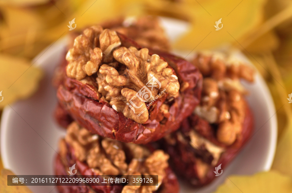 紅棗夾核桃仁