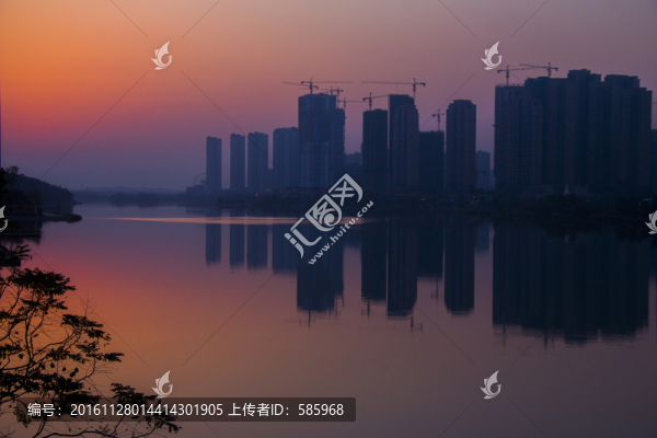 梅溪湖紅日夕陽