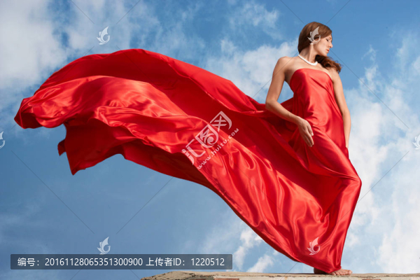 紅衣女子