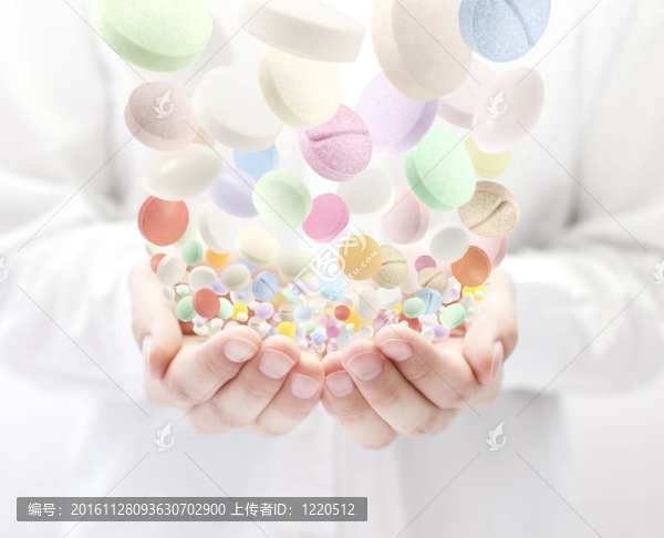 五顏六色的藥片