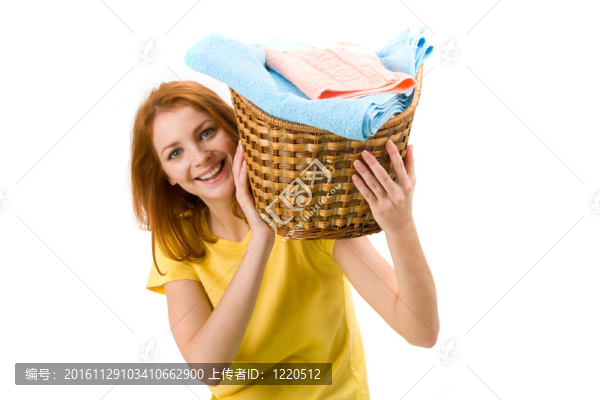 女人用毛巾