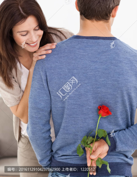 細(xì)心的人背后藏著一朵花