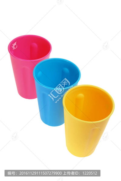 膠杯