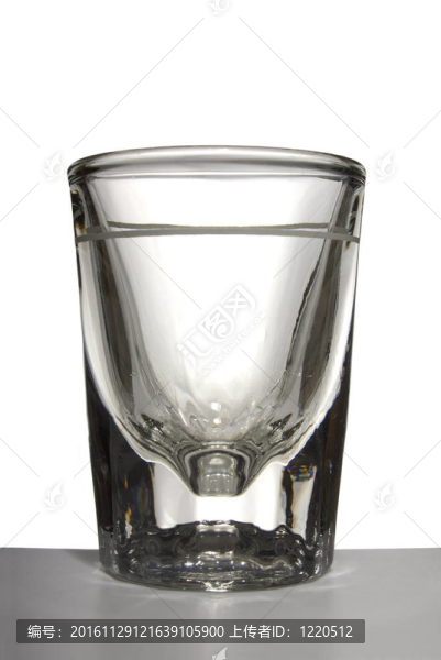 水晶玻璃杯