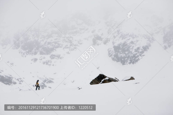 滑雪登山
