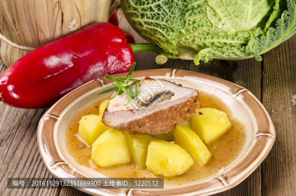 肉牛肉與辣椒橄欖