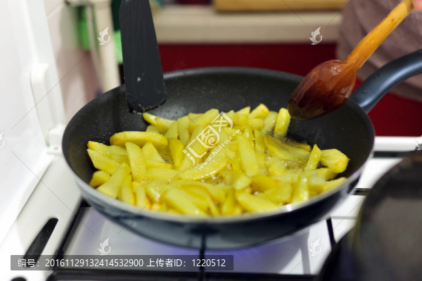 炸薯?xiàng)l的制備