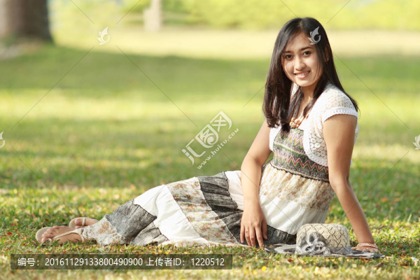 美麗的亞洲女子